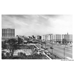 CAR-ACWP5-0295-76 - LE HAVRE - L'avenue foch et les nouveaux immeubles