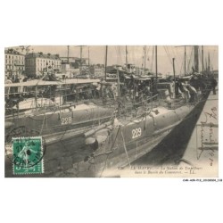 CAR-ACRP12-0752-76 - LE HAVRE - La station des torpilleurs dans le bassin du commerce