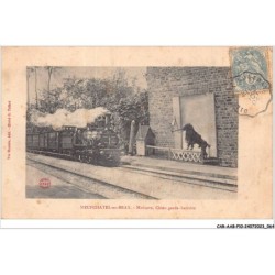 CAR-AABP10-76-0762 - NEUFCHATEL-EN-BRAY - Marquis - Chien garde-barrière - Train