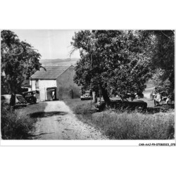 CAR-AAJP9-77-0824 - SAARCY-SUR-MARNE - Entrée du Plessier