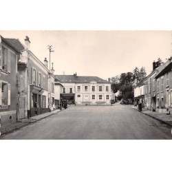 77 - Montry - SAN23075 - Place de la Mairie - CPSM 14X9 cm