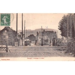 77 - CHANGIS - SAN37699 - Passage à niveau