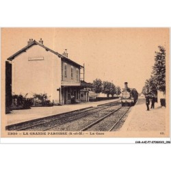 CAR-AAEP7-77-0669 - LA GRANDE PAROISSE - la gare - Train