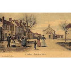 77-AM22413.Le Vaudoué.Place de la mairie