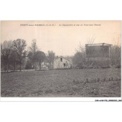 CAR-AAWP10-77-0783 - PONT-AUX-DAMES - le gazomètre et vue de pont-aux-dames