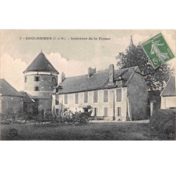 77. n° 104558 . coulommes .interieur de la ferme .