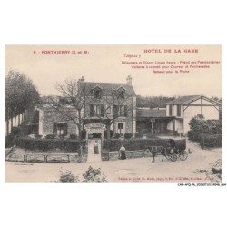 CAR-AFQP6-0320-77 - PONTHIERRY - Hotel de la gare