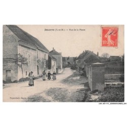 CAR-AEYP11-0686-77 - JOUARRE - Rue de la pierre
