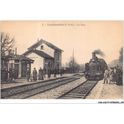 CAR-AAEP7-77-0692 - LESCHEROLLES - la gare - Train
