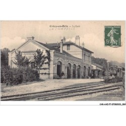 CAR-AAEP7-77-0663 - CRECY-EN-BRIE - la gare - Train