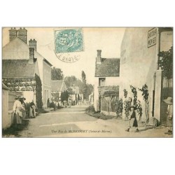 77.MONCOURT.n°60.UNE RUE DE MONTCOURT.RARE.PLIE