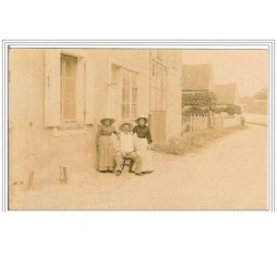 77.MONS EN MONTOIS.CP PHOTO.MR ET ME BOISSEAU.LIRE DOS.