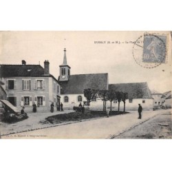 77 - EVERLY - SAN53328 - La Place de l'....