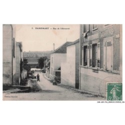 CAR-ADYP16-1152-77 - DAMPMART - Rue de l'abreuvoir