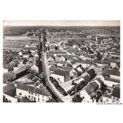 CAR-ADVP12-0701-77 - EN AVION AU-DESSUS DE URY - La place et Route de Fontainebleau