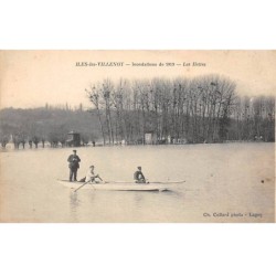 77 - ILES LES VILLENOY - SAN50768 - Inondations de 1910 - Les ilettes