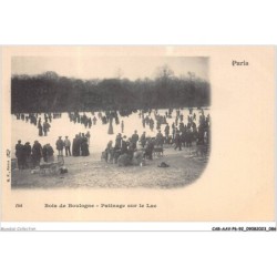 CAR-AAVP6-92-0369 - Bois de boulogne - Patinage sur le lac