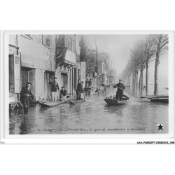 EMI-AAAP3-0394-92 - COURBEVOIE - Inondations - Janvier 1910 - Le quai de courbevoie a asnières