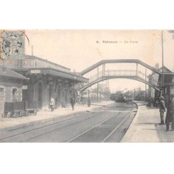 92.AM17646.Puteaux.N°9.La gare.Train