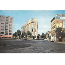92.AM11081.La Garenne-Colombes.Carrefour G. de Gaulle-Foch.Edit Raymon.CPSM 15x10 cm