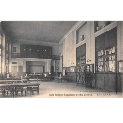 92. n°104082 .levallois perret .ecole primaire superieur sophie germain .salle des arts .