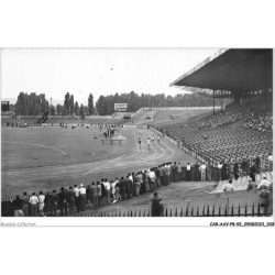 CAR-AAVP8-92-0499 - COLOMBES - Le stade