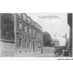 CAR-AAHP11-92-1040 - LEVALLOIS-PERRET - L'institut pereire - Rue gide