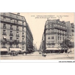 CAR-AAHP11-92-1058 - LEVALLOIS-PERRET - La rue vallier prise du boulevard bineau