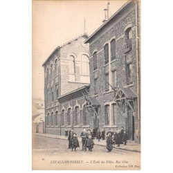 92.AM17703.Levallois Perret.N°70.Ecole des filles, rue Gide
