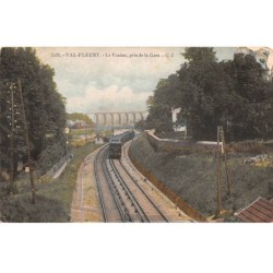 92 - MEUDON - SAN47043 - Le Val fleuri -Le Viaduc - Pris de la Gare - Train