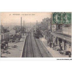CAR-AAIP10-92-0883 - PUTEAUX - Les quais de la gare - Train