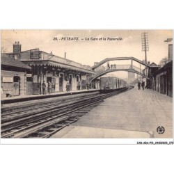 CAR-ABAP11-92-1092 - PUTEAUX - La gare et la passerelle