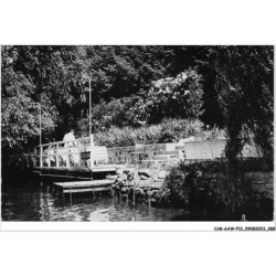 CAR-AAWP13-92-1034 - RUEIL-MALMAISON - Une des térasses sur les bords de la seine