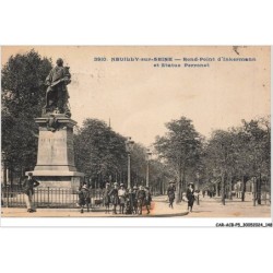CAR-ACBP5-0389-92 - NEUILLY-SUR-SEINE - Rond-point d'inkermann et statue perronet