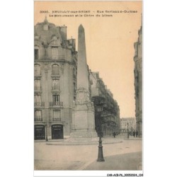 CAR-ACBP6-0471-92 - NEUILLY-SUR-SEINE - Rue berteaux-dumas - Le monument et le cèdre du liban