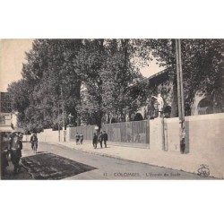 92 .n°106691 . colombes .l entree du stade .