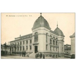 92.SURESNES.n°168.LA SALLE DES FETES
