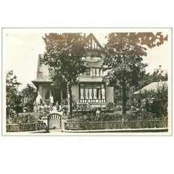 92.SURESNES.n°219.CP PHOTO.UNE MAISON