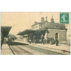92.SURESNES.n°28117.STATION DE SURESNES A LONGCHAMPS.TRAIN