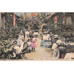 92 - N°73317 - SURESNES - Les Grottes - Etablissement Gayard, 6, rue du Pont - Carte vendue en l'état